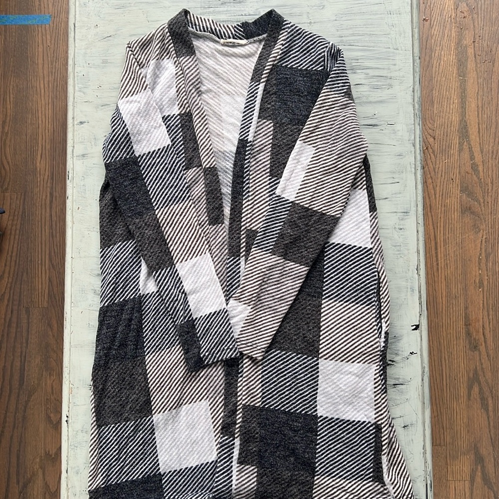 Viamor long cardigan, Size Small